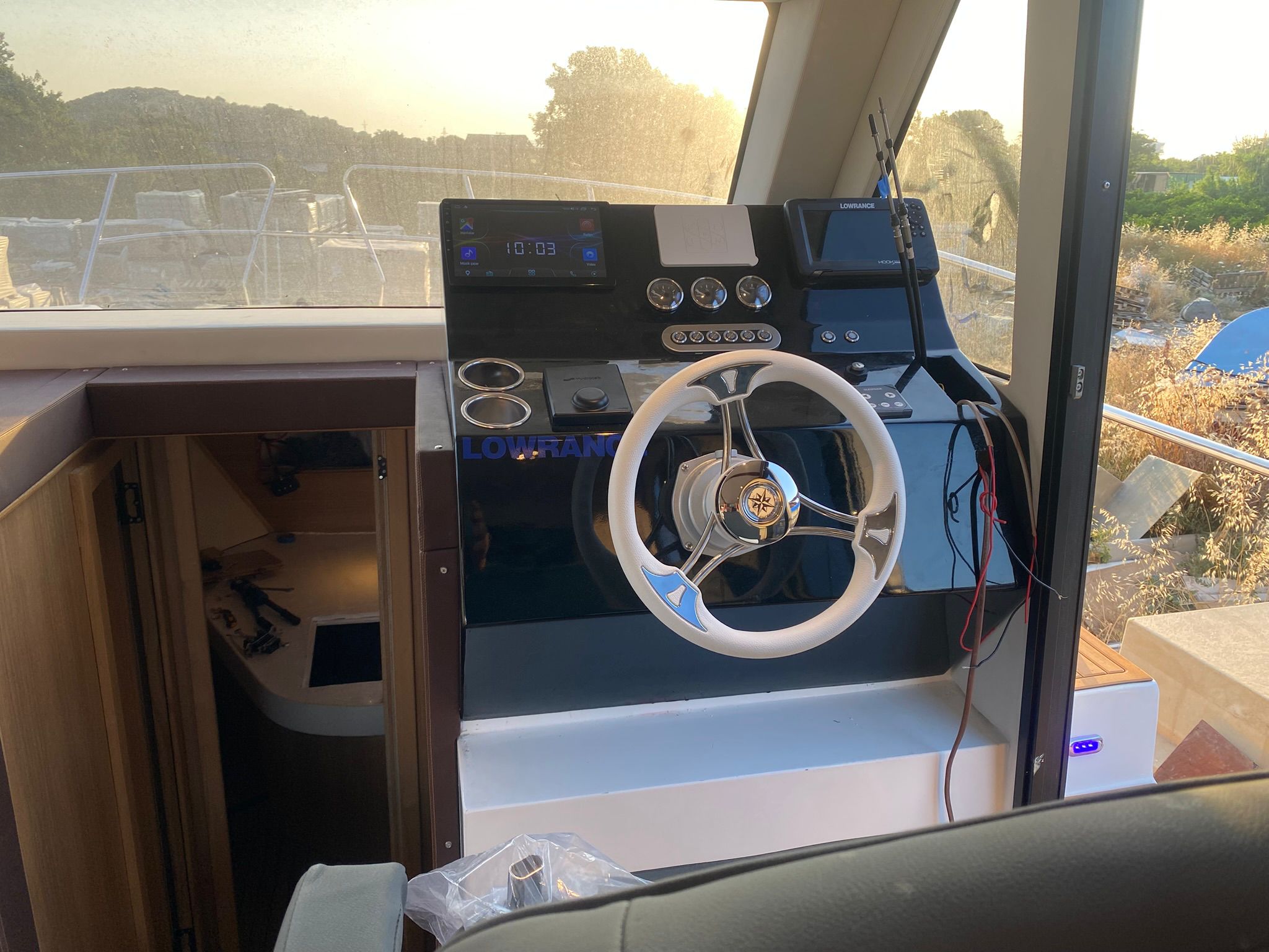 suggest-marin-yatch (13)